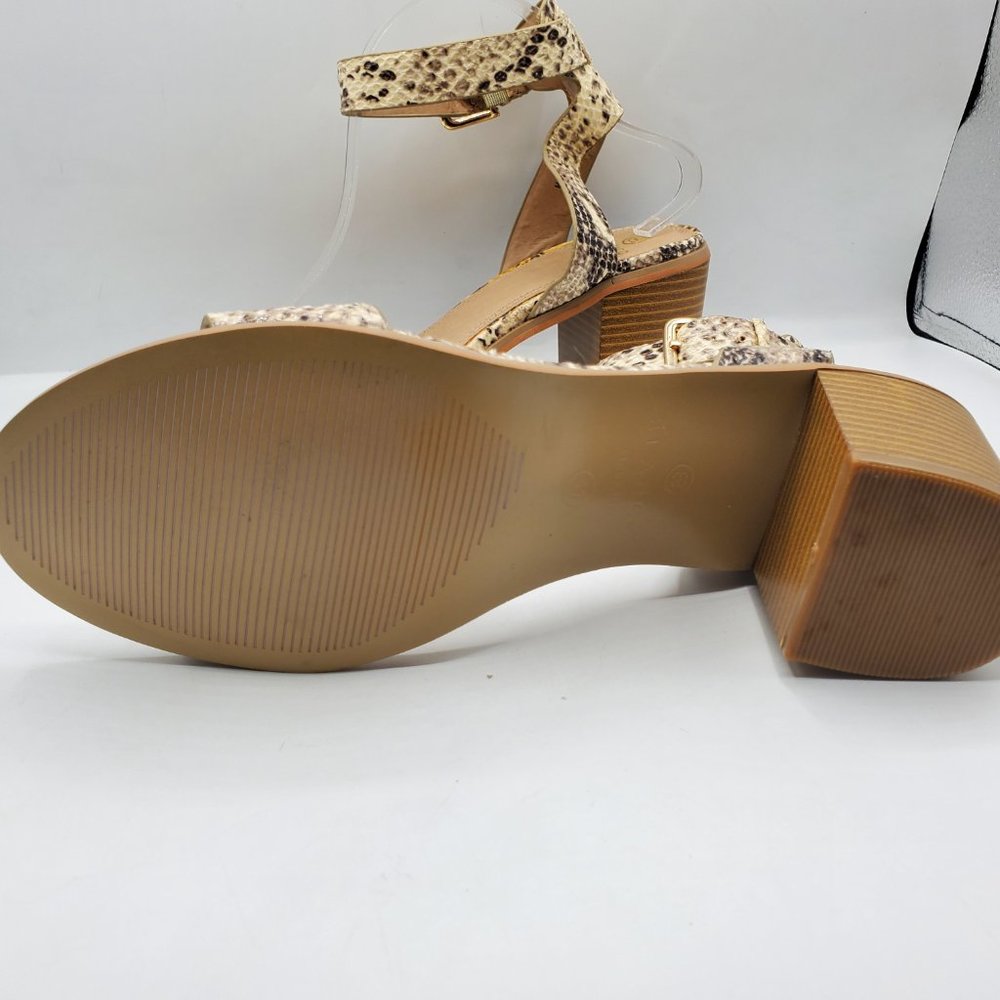 NWOT BLANCO FAUX SNAKESKIN ANKLE BUCKLE SANDALS - Picture 6 of 7